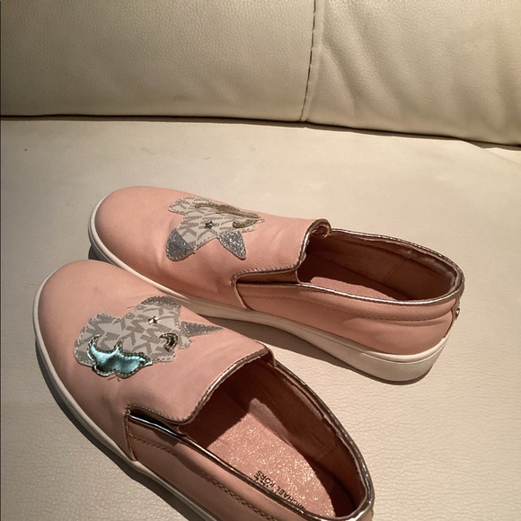Michael Kors pink MK perforated slip on sneakers VGUC size 13 - Picture 10 of 10